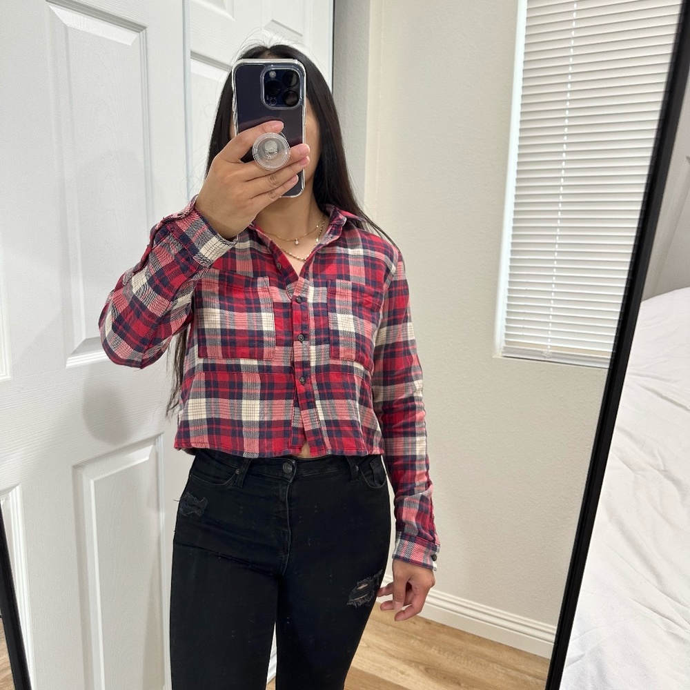 TOPSHOP CHLOE CROP PLAID SHIRT